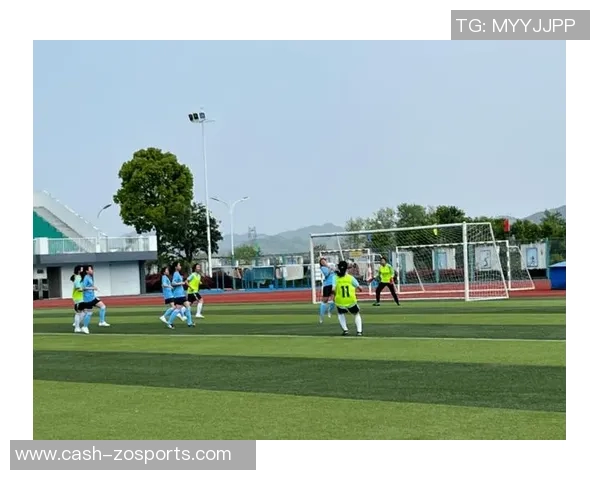 莆田一中足球队奋勇拼搏展现青春风采助力校园文化建设 莆田一中足球队奋勇拼搏展现青春风采助力校园文化建设